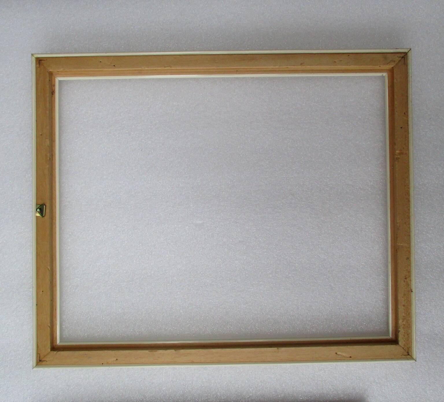 Off-white wooden frame for 242 x 300 mm subject