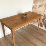 Table de campagne en hêtre massif