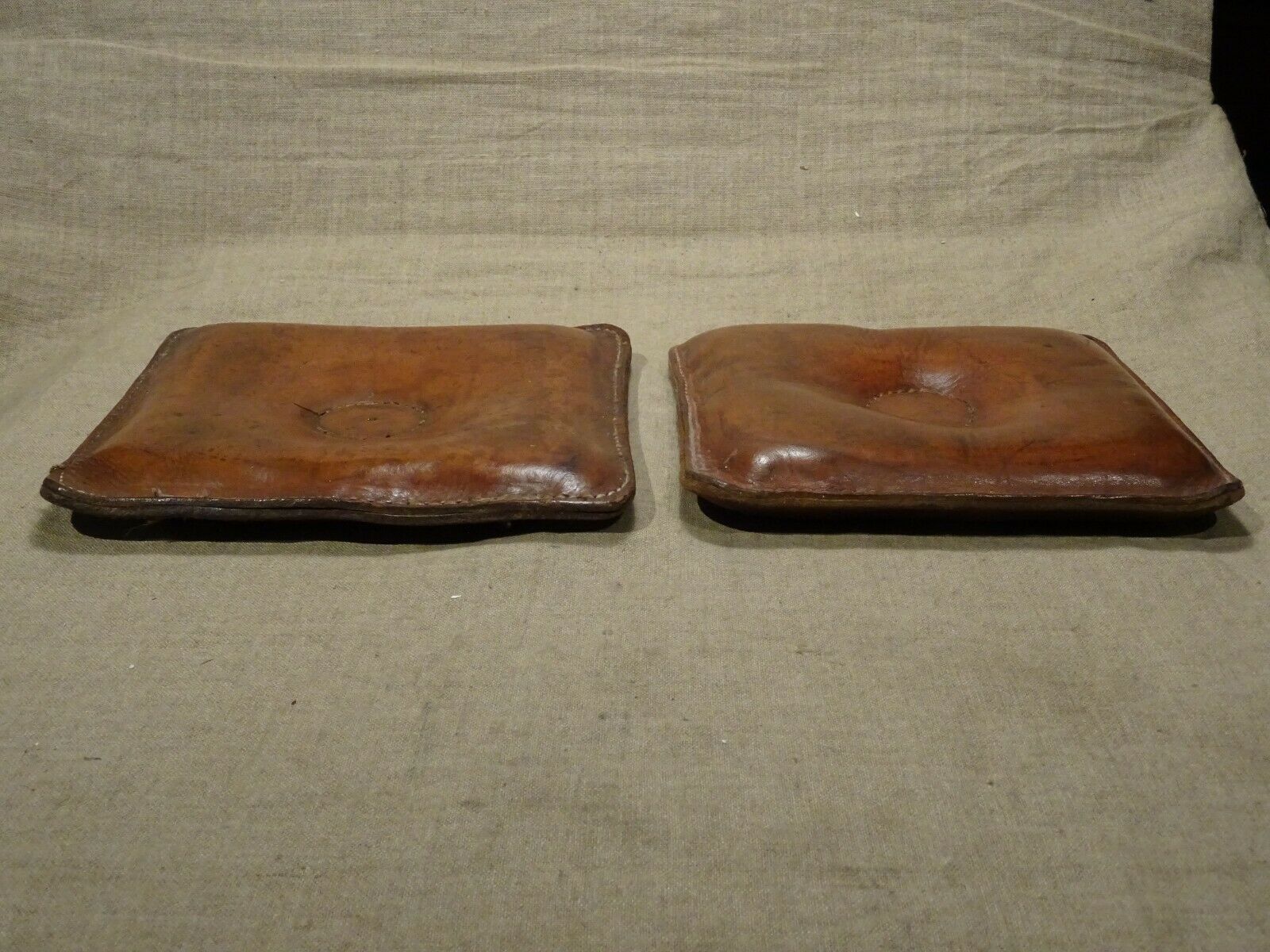 2 old leather elbow cushions for sport arm wrestling