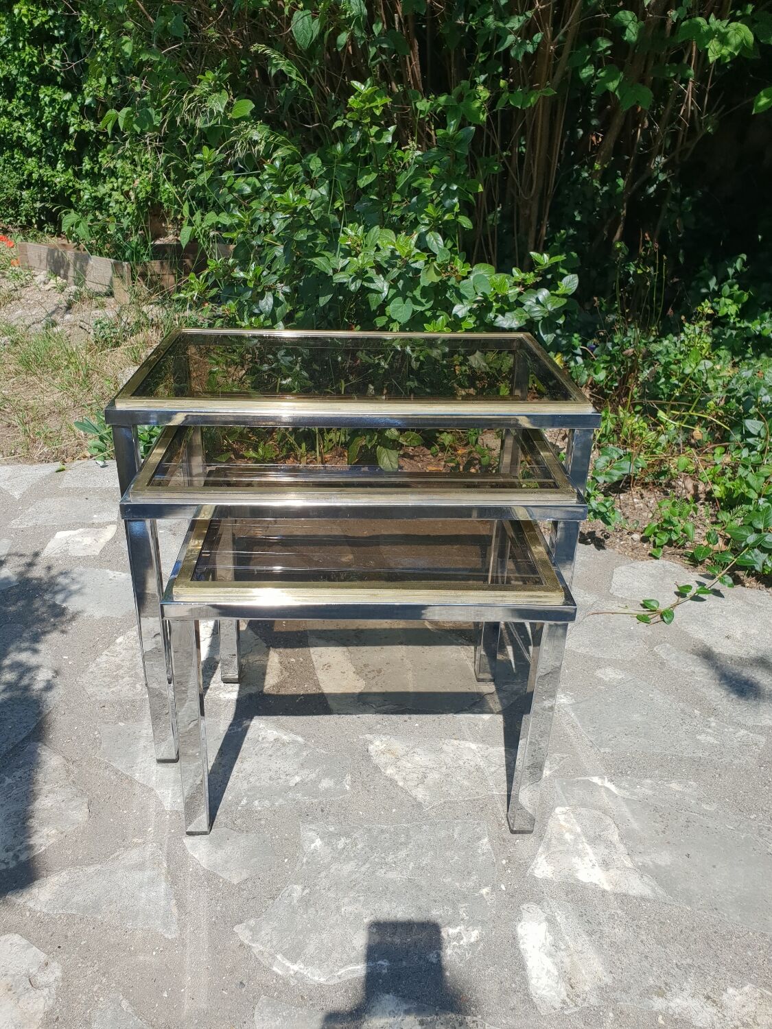 Nesting tables italy 1970