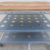 Metallic trolley with wheels, 3 levels with wooden top.