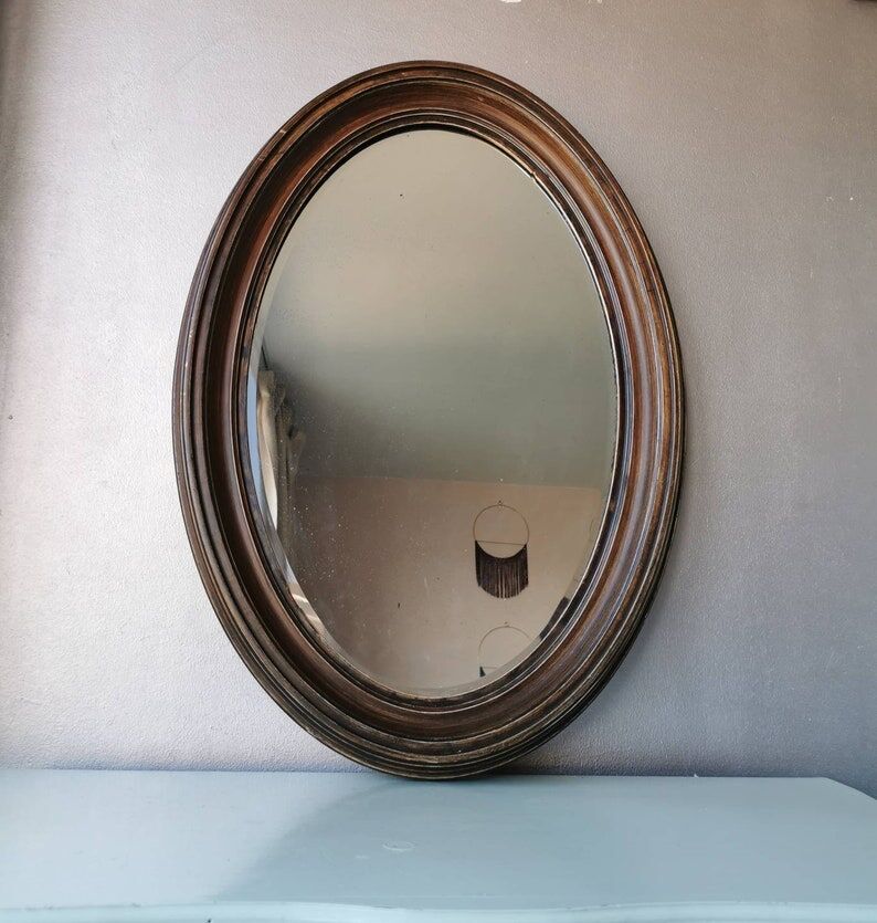 Vintage oval wooden mirror, 1970 (82 cm x 55 cm)