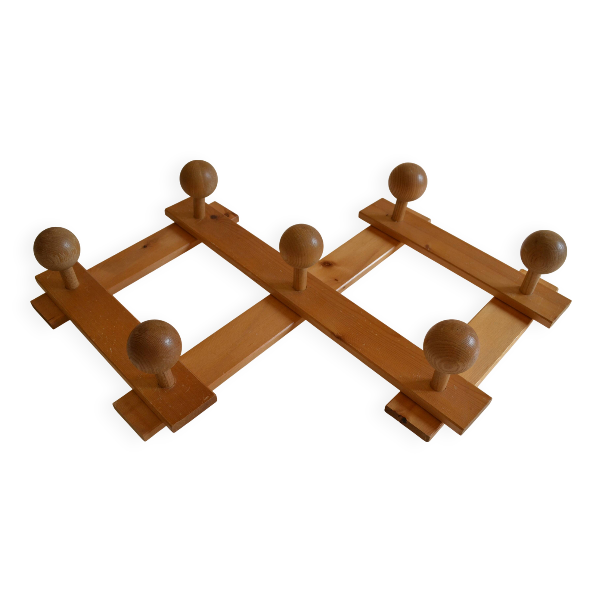 Brutalist wooden accordion wall coat rack with 7 hooks