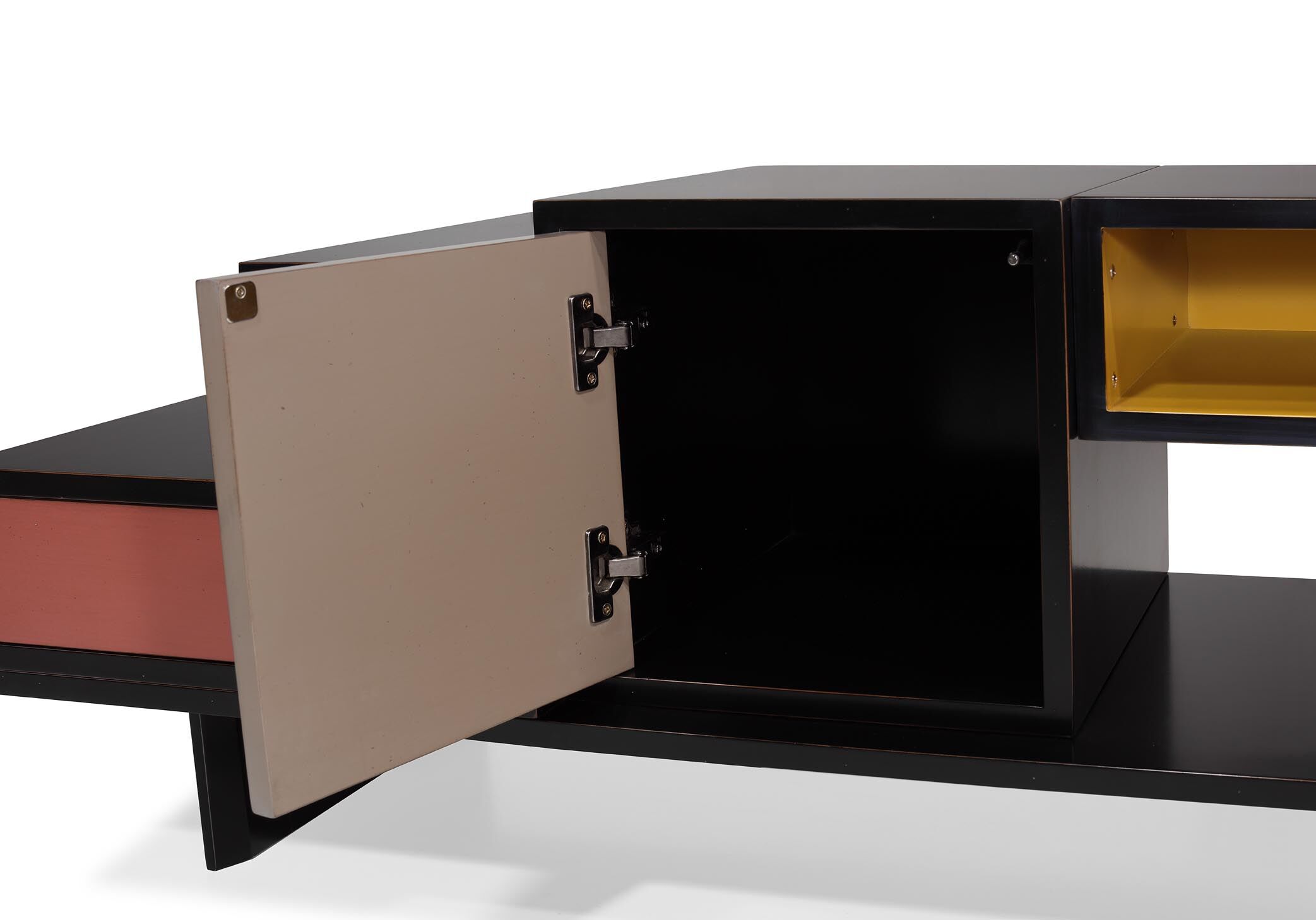 Quinconces TV furniture