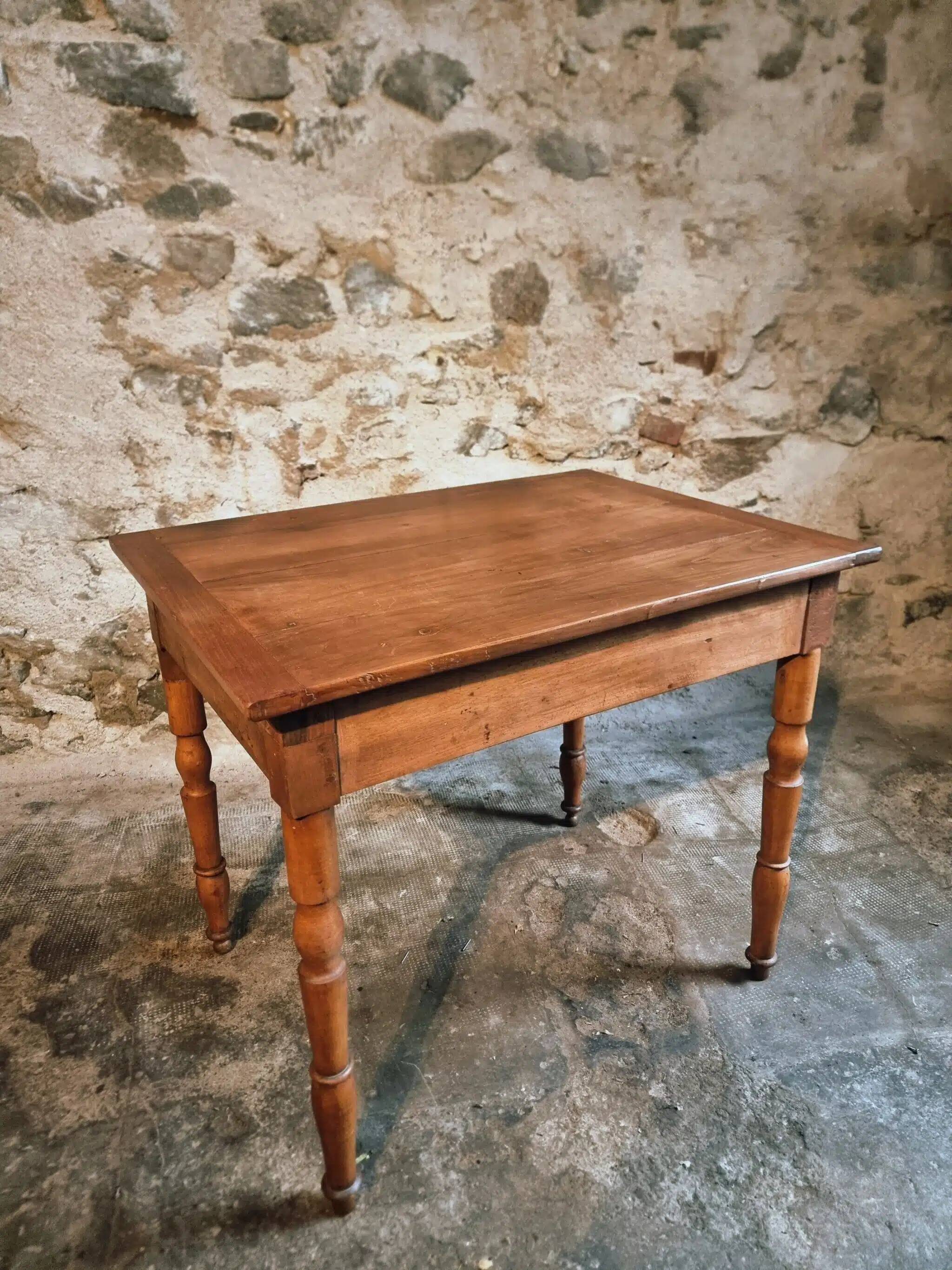French vintage side table in cherry wood with a drawer.