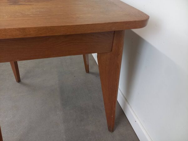Table basse années 50, pieds compas