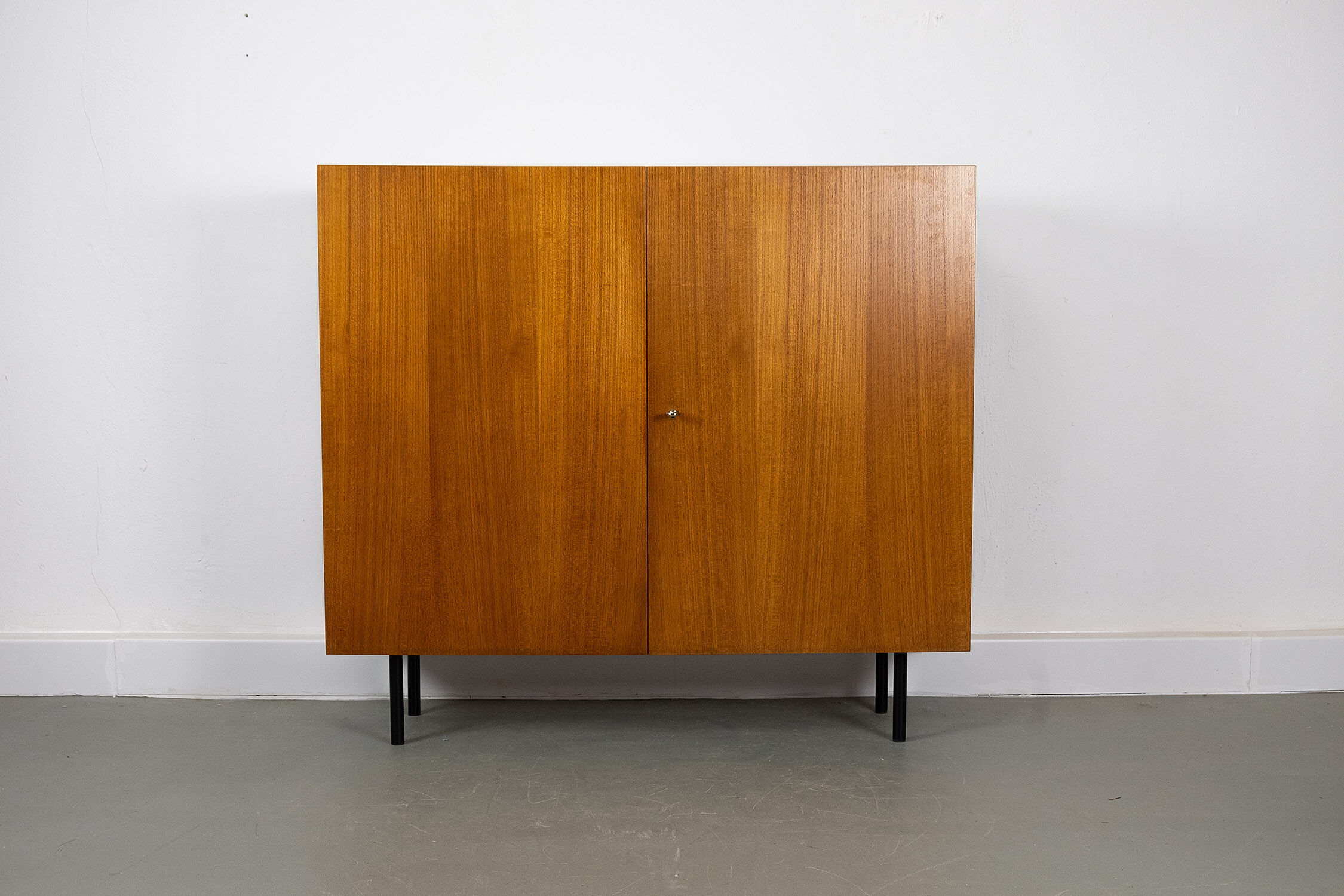 Minimalistic Teak Sideboard from Oldenburger Möbelwerkstätten / Idee Möbel, 1960s
