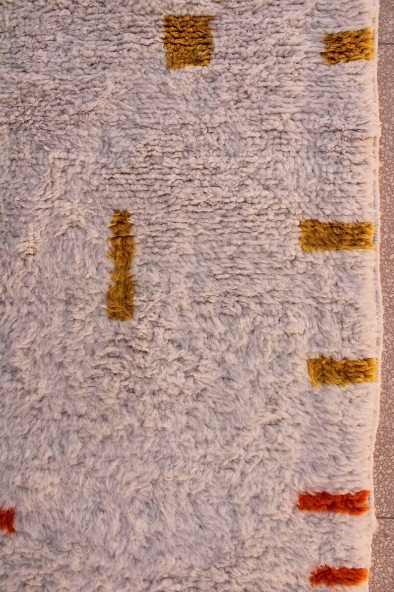 Handmade traditional wool rug size 100 x 200 cm