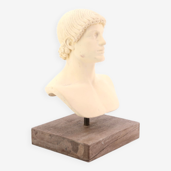 Greek bust in resin and wooden base