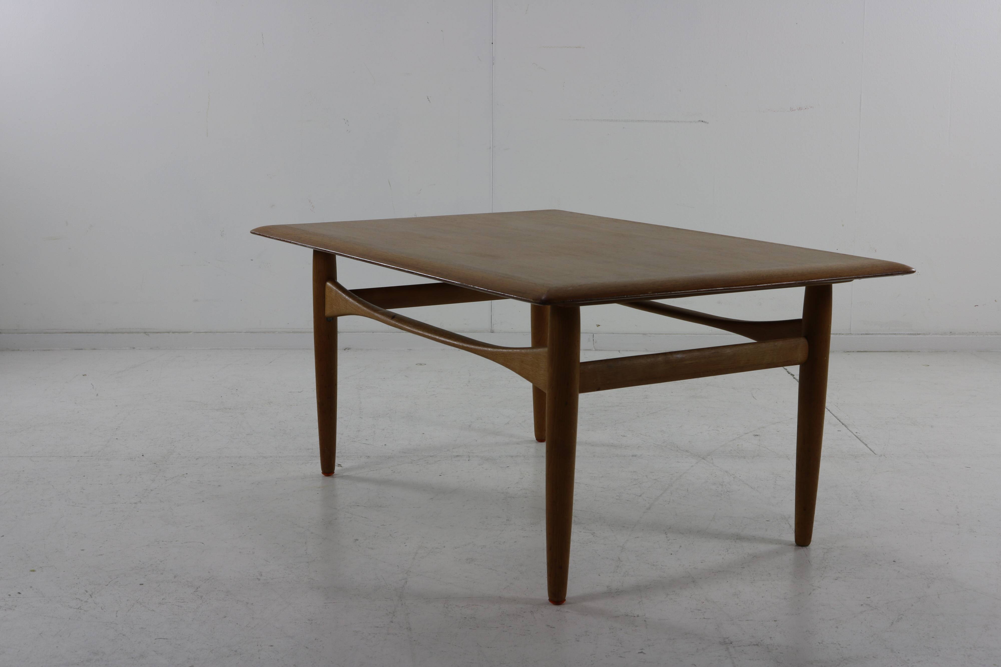 Design de table basse pour Bovenkamp Danemark
