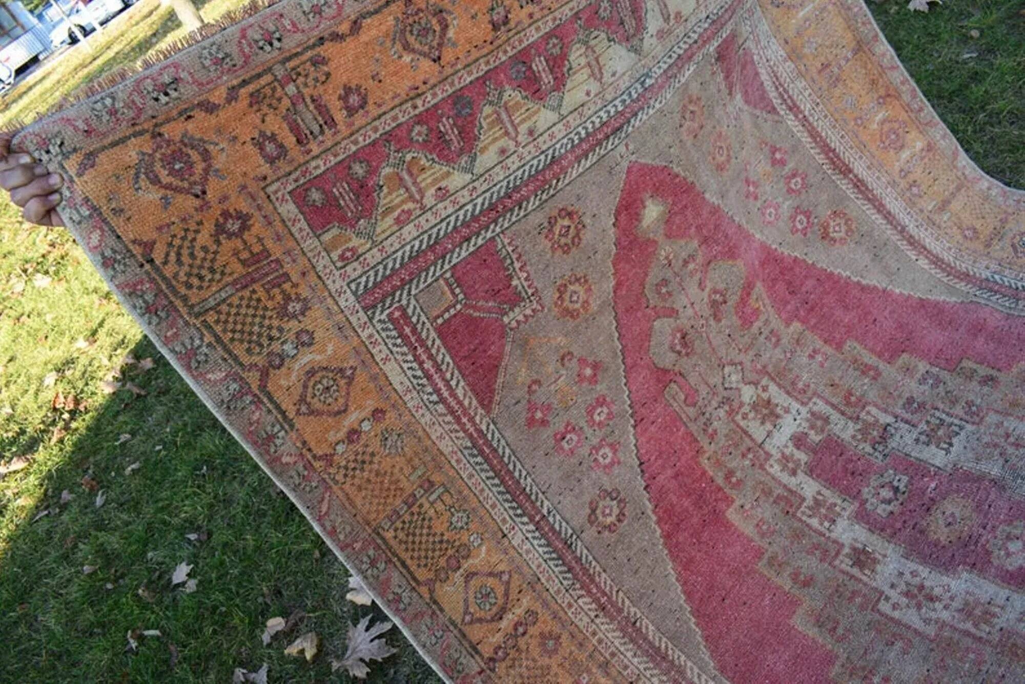 Tapis turc vintage fait main
