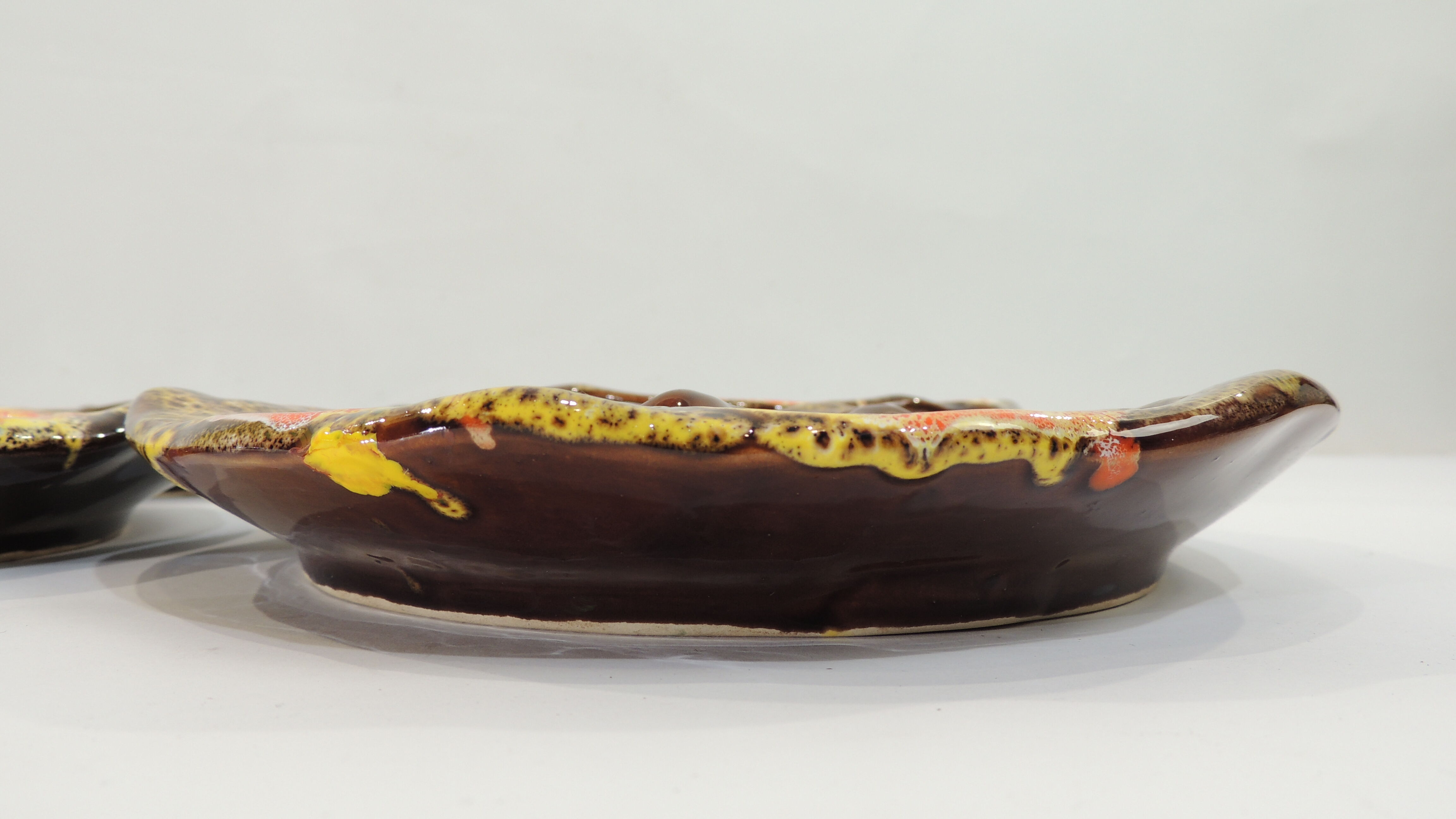 Lot six oyster plates /slip/faience