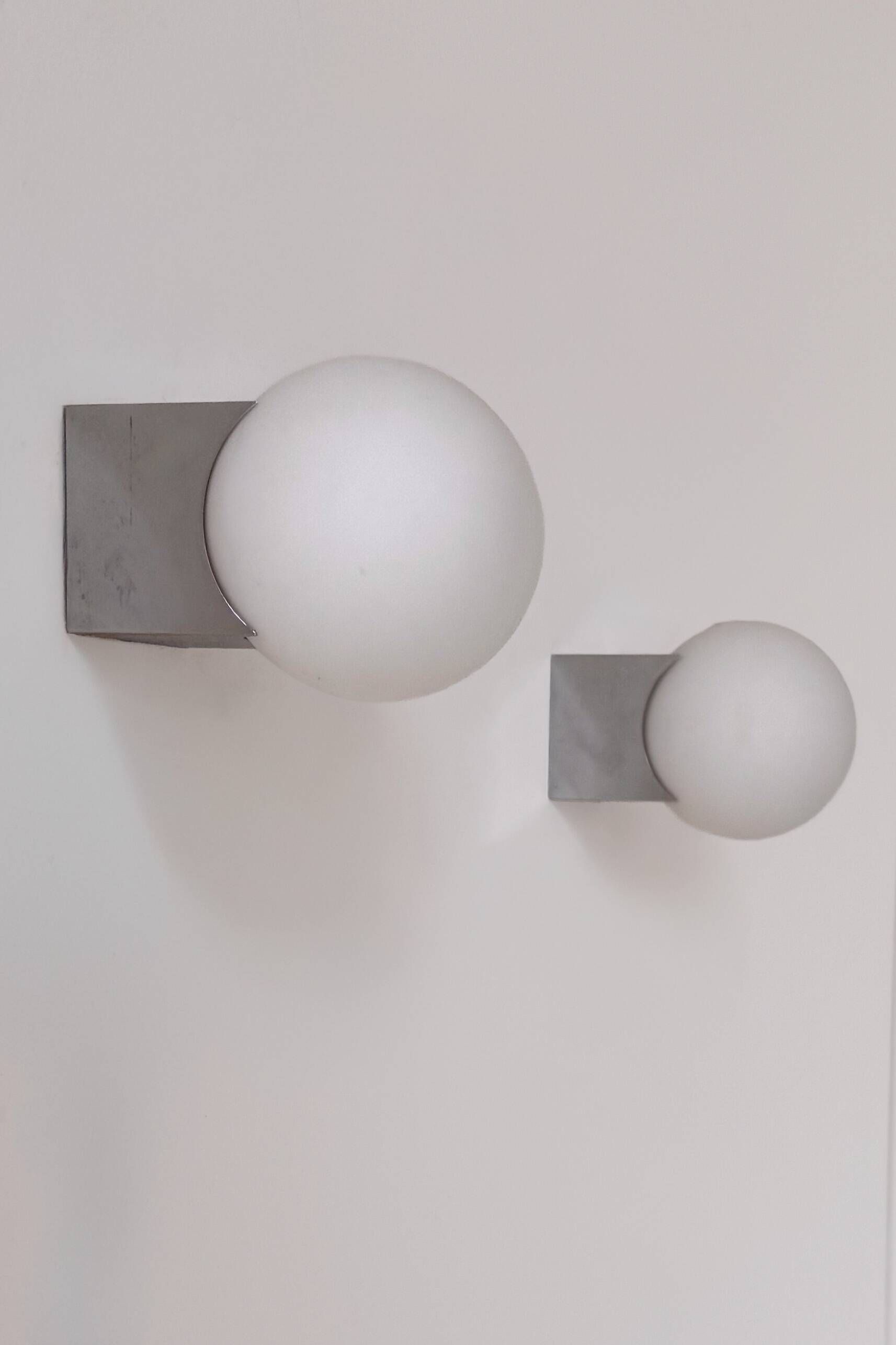 Pair of vintage wall lights in chrome and opaline, France 1990