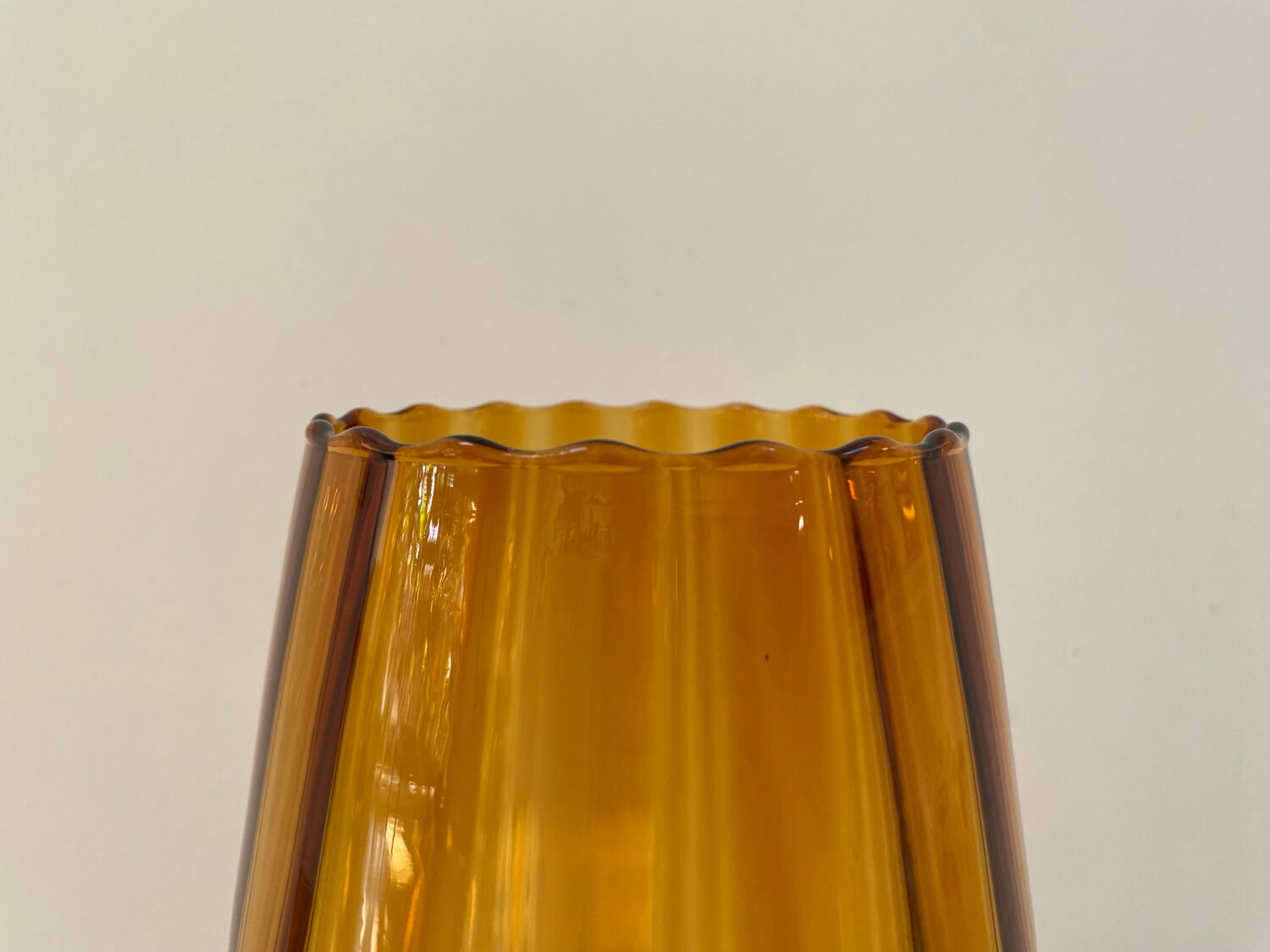Large XL candy jar Empoli Italy in amber blown glass - 1960s