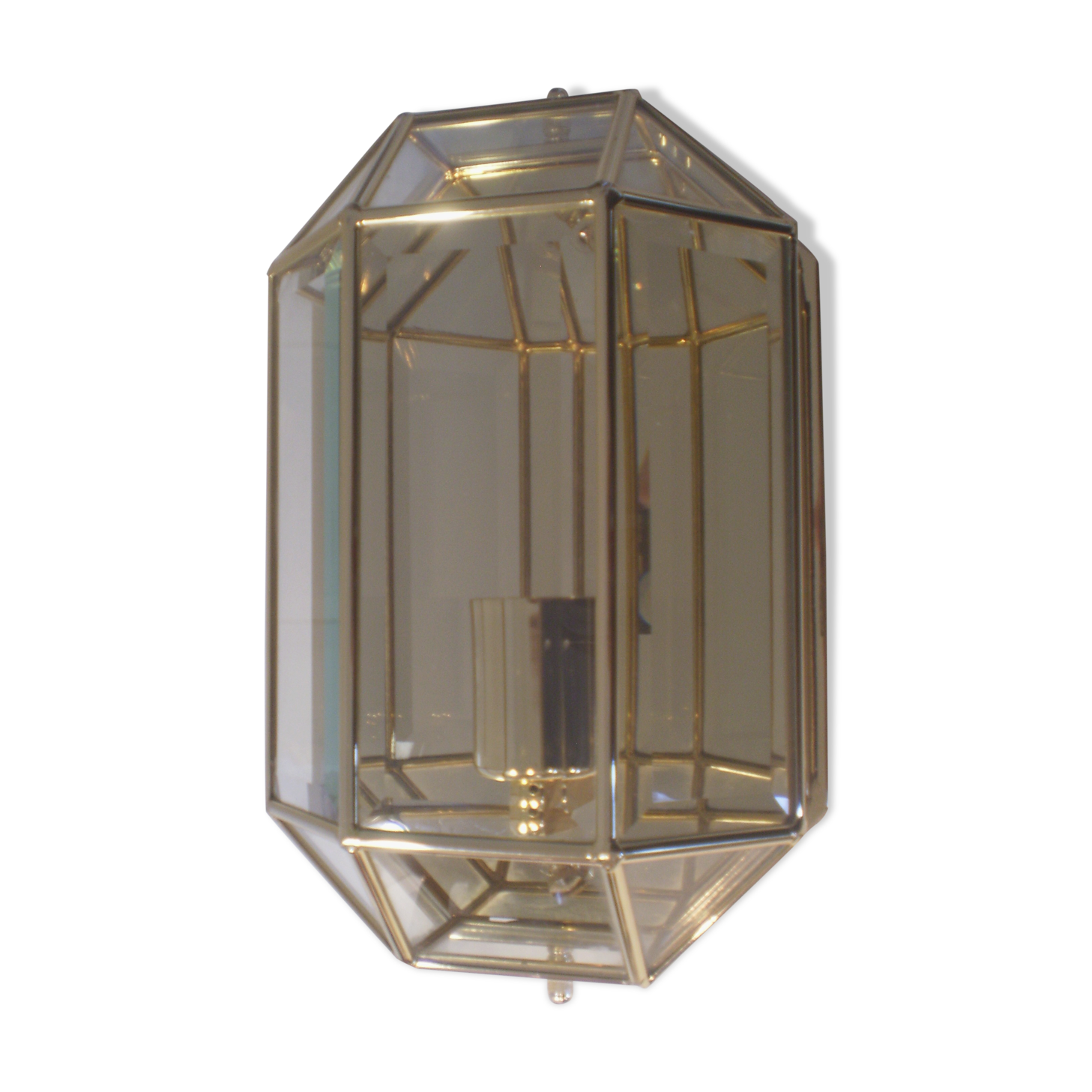 Golden wall lamp
