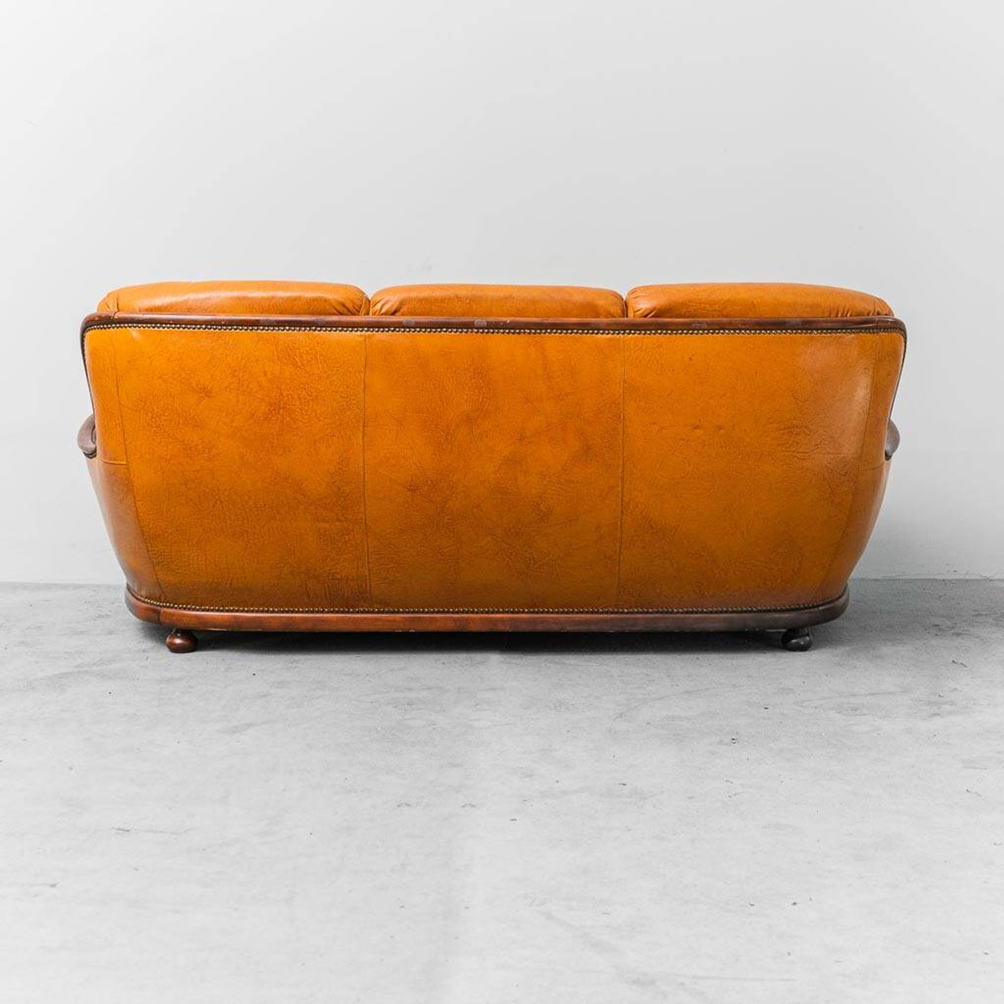 3-seater leather and wood sofa, 1950s vintage modernism
