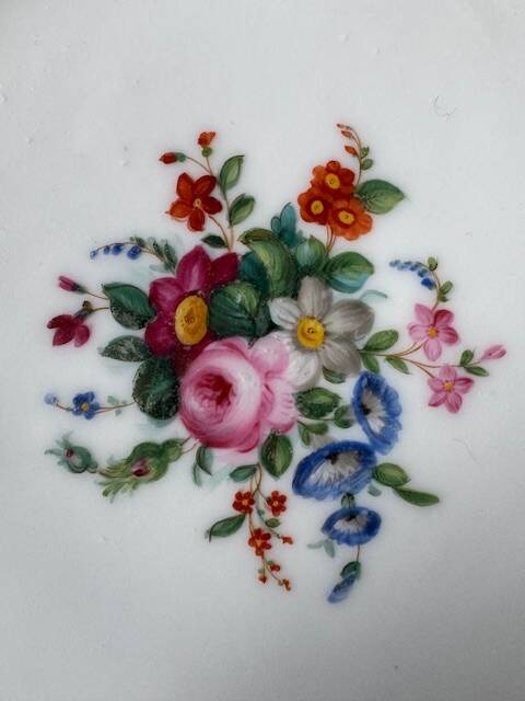 Service ancien de style Napoléon 3– 35 assiettes & pièces de présentation