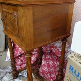 Bedside table style Henri II