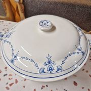 Iron earth soup tureen or vegetable dish bourgeois paris store model vieux lille blue garlands