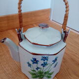 Service à thé en grès émaillé à décor de fleurs bleues, théière et six tasses