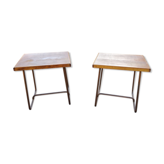 Set of 2 tables of the 50s on wood feet and spacer tubes copper patina