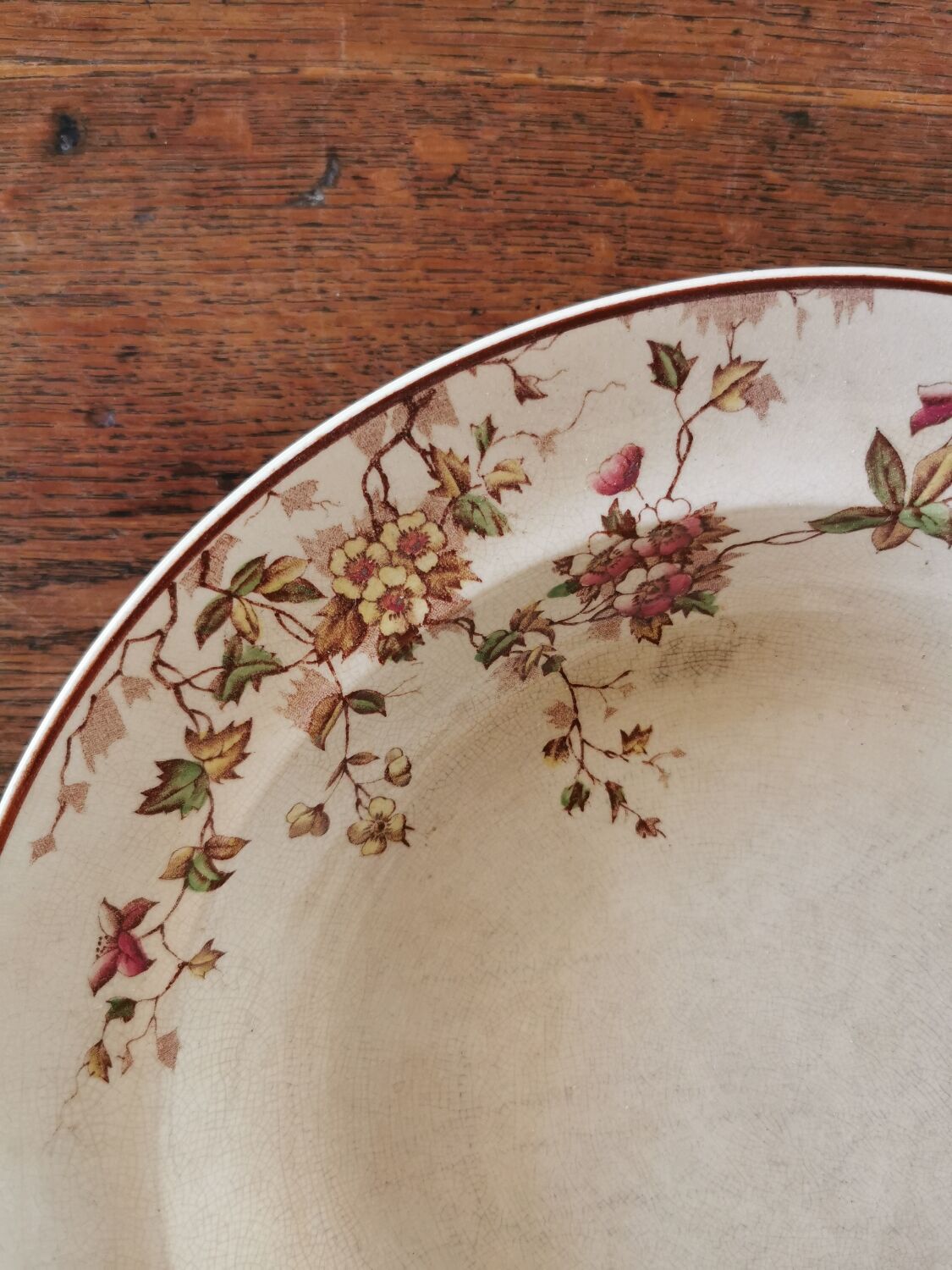 English hollow dish