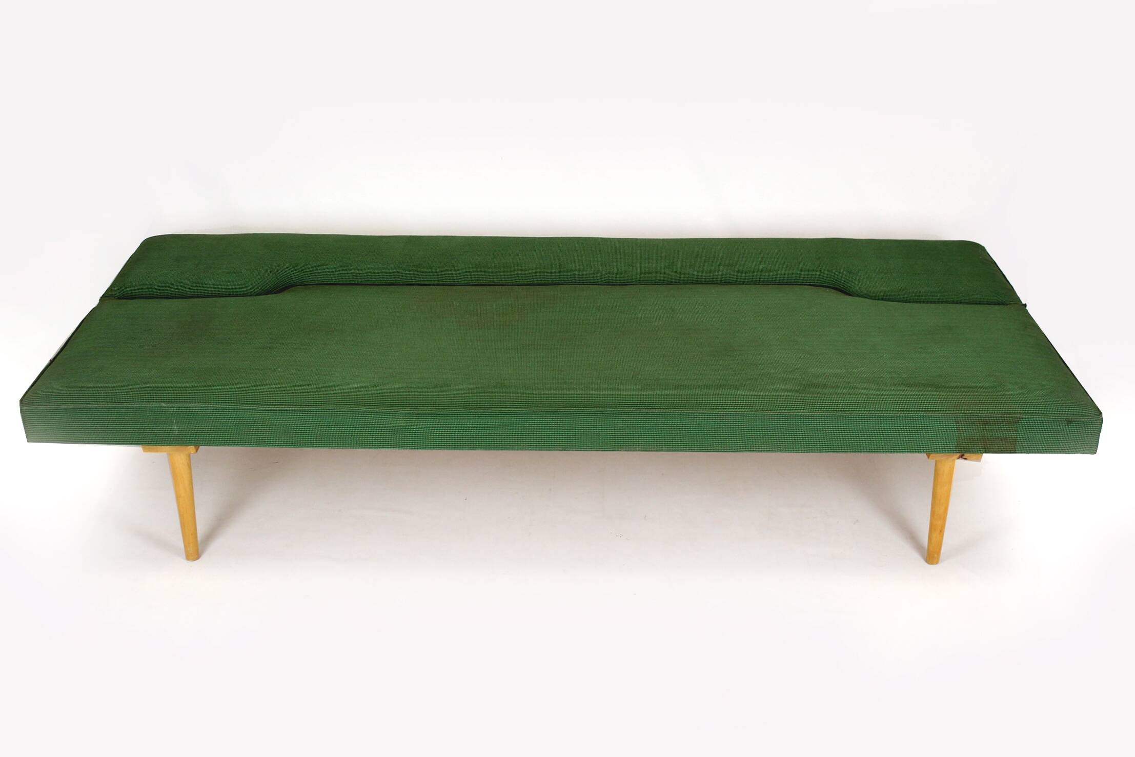 Sofa by Miroslav Navratil for Drevopodnik Brno, 1960s