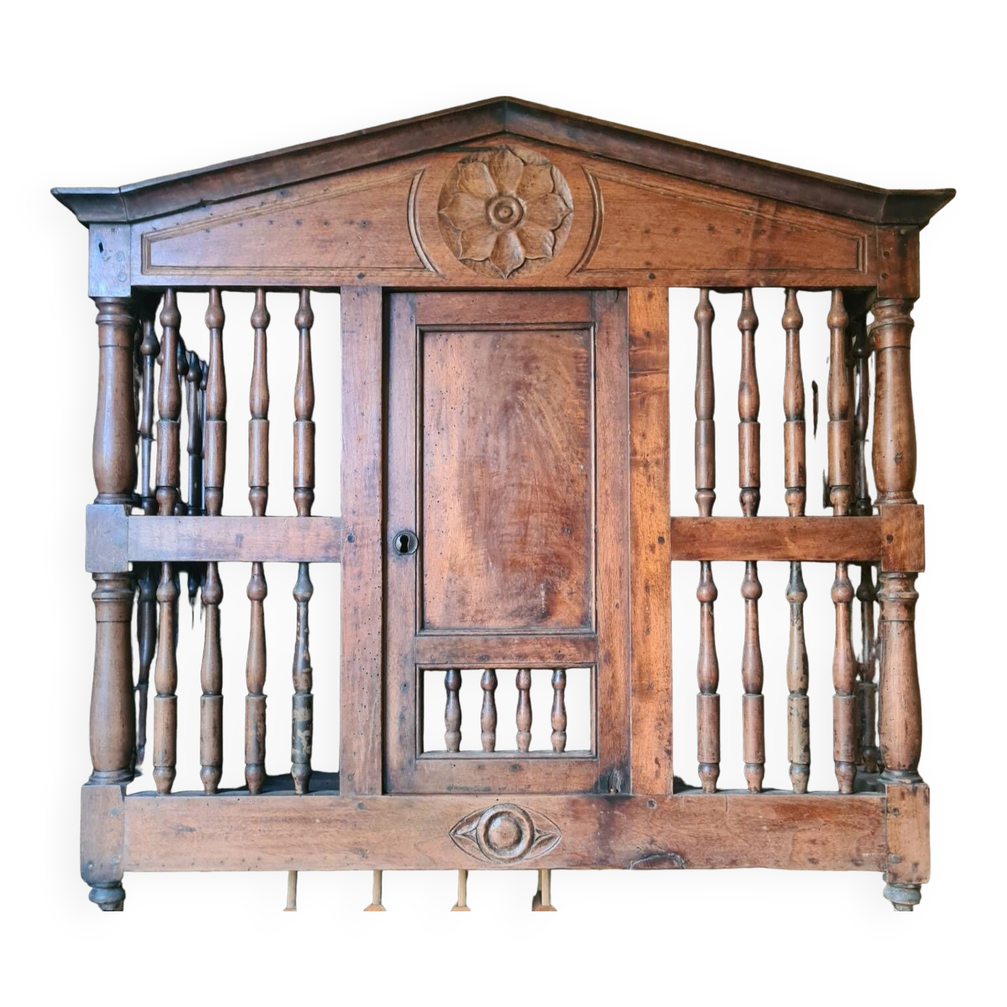 19th century Provençal panetière