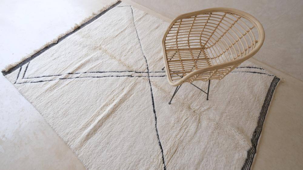 Beni Ourain rug from Morocco - 276 x 210 cm