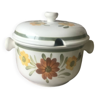 Sarreguemines earthenware soup tureen