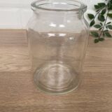 2 storage jars