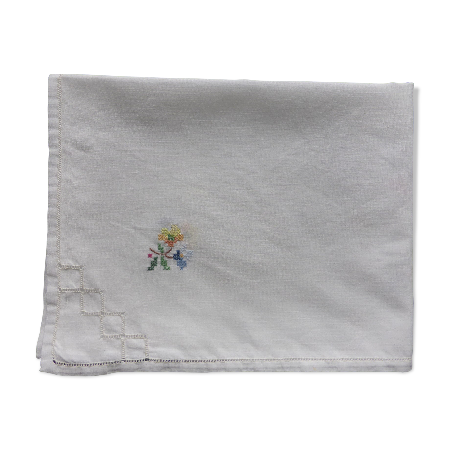 Old white cotton tablecloth embroidered with flowers 82x84cm