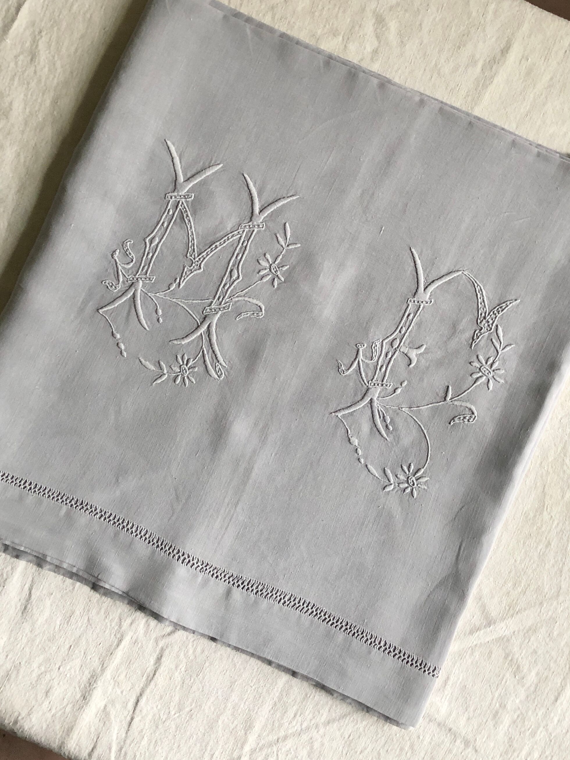 Antique sheet in pure linen yarn dyed in rain gray