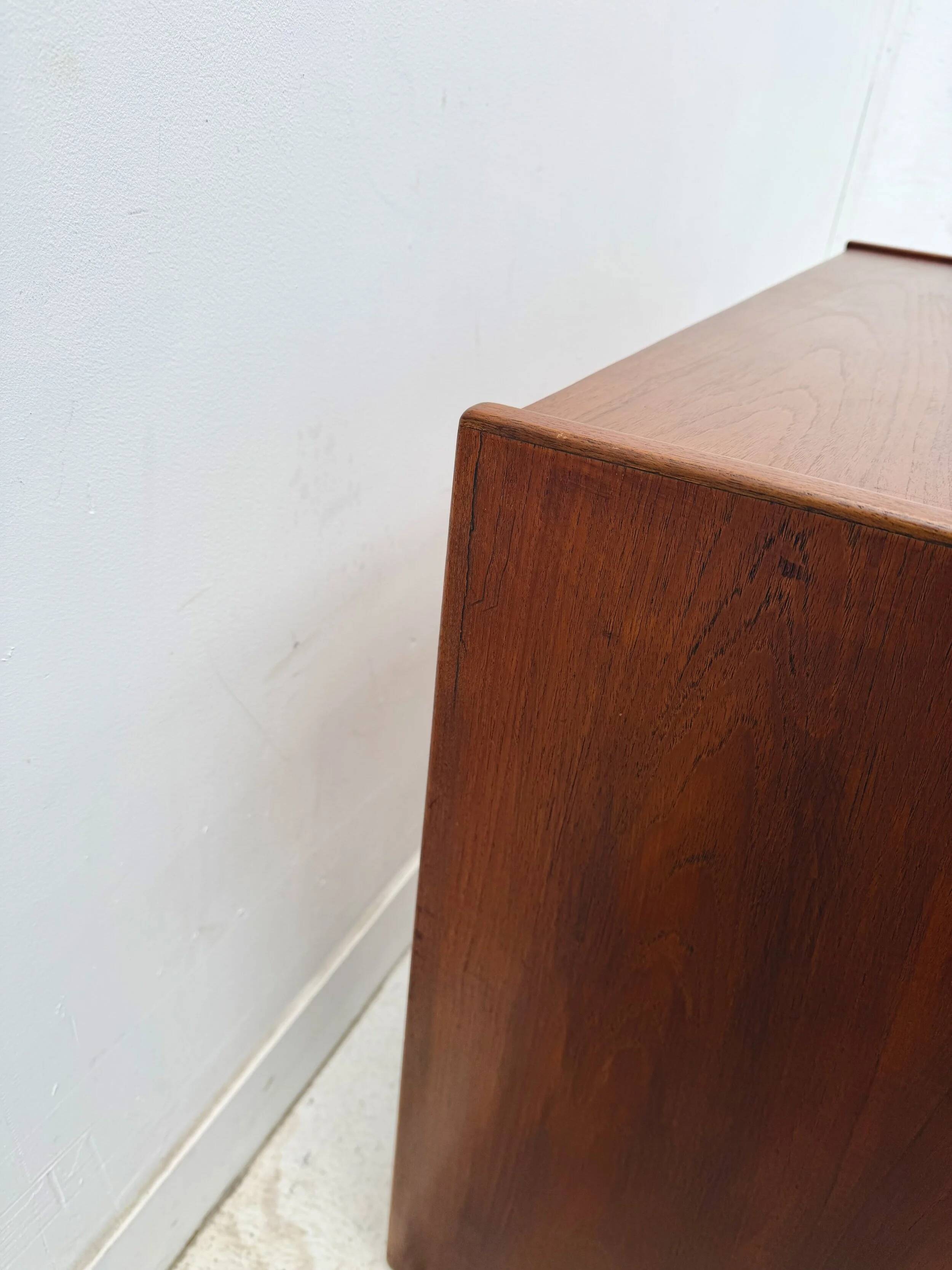 Scandinavian style teak sideboard, Italy 1970