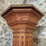Piédestal ancien en bois – Colonne de monastère, France vers 1900