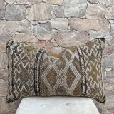 Housse de coussin berbère vintage : coussin marocain en laine, motif Boujad