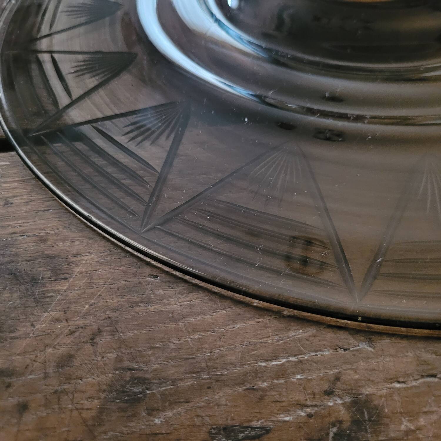 Smoked glass table centrepiece – mid-20th century design