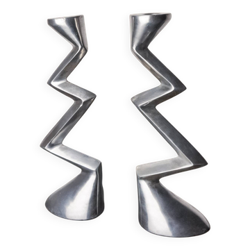 Paire de bougeoirs zigzag, Angleterre, 1980