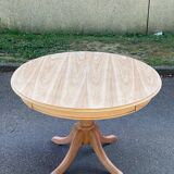 Extendable round dining table with central leg, renovated in raw wood, 150cm