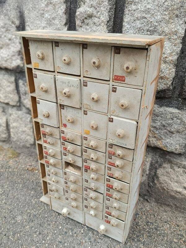 Small antique wooden workshop furniture delivered.