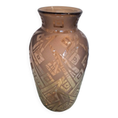 Vase Art Déco en verre fumé géométrique gravé à l'acide par Daum Nancy France