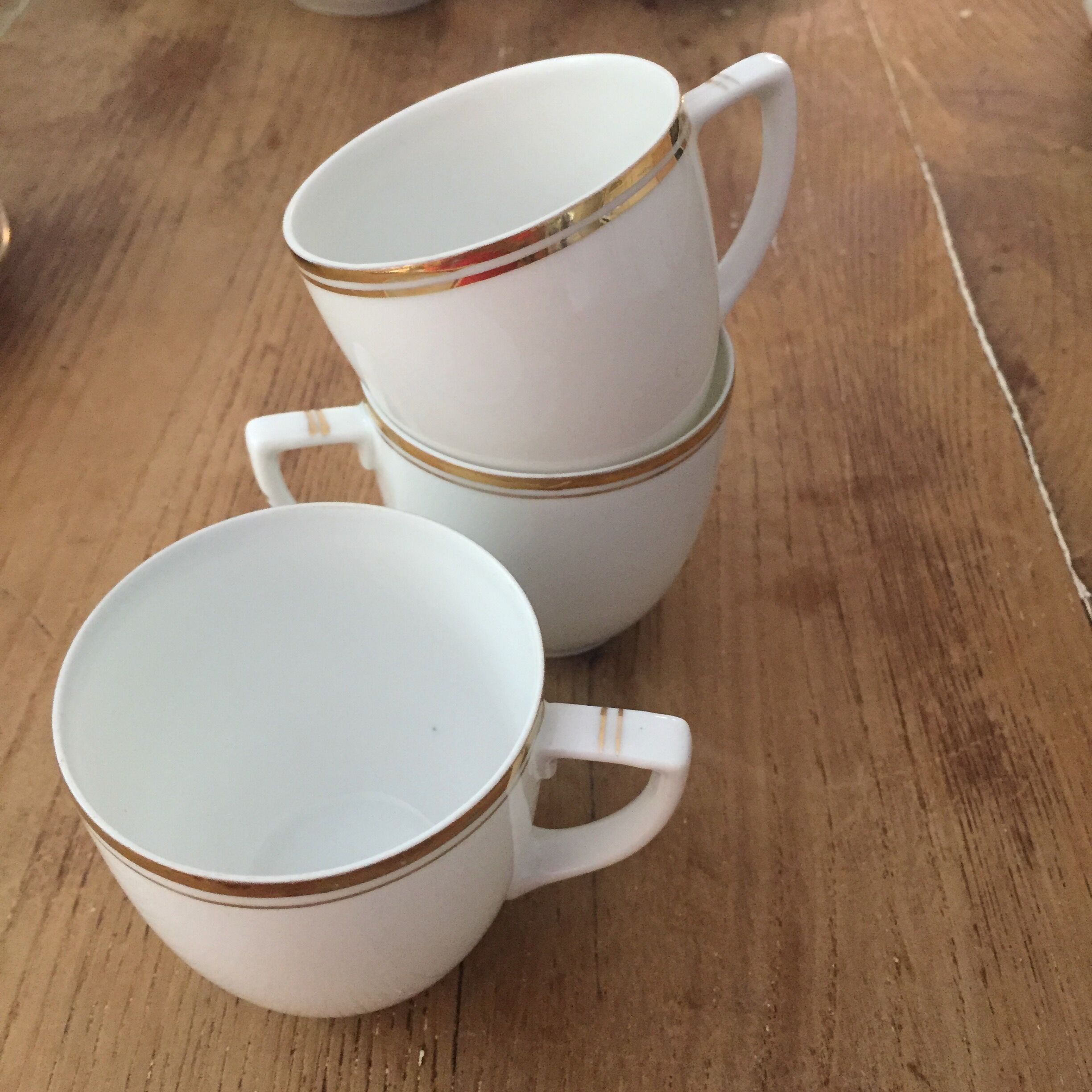 3 tasses à café Ivoire