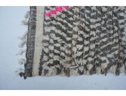 Colorful Berber carpet 194x134cm