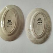 Pair of Gien dishes model Barbizon, hand-painted floral decoration, 1930s-40s.