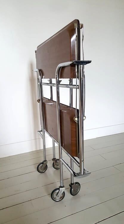 Folding dessert on wheels 1970