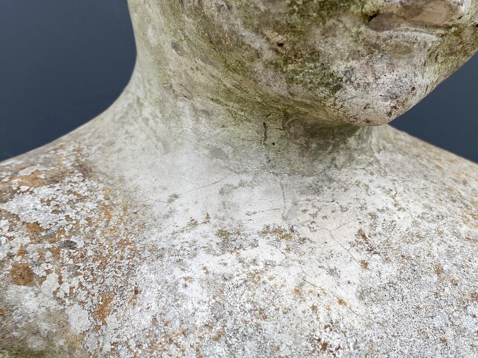 Manneken pis cement stone reconstituted outdoor garden statue