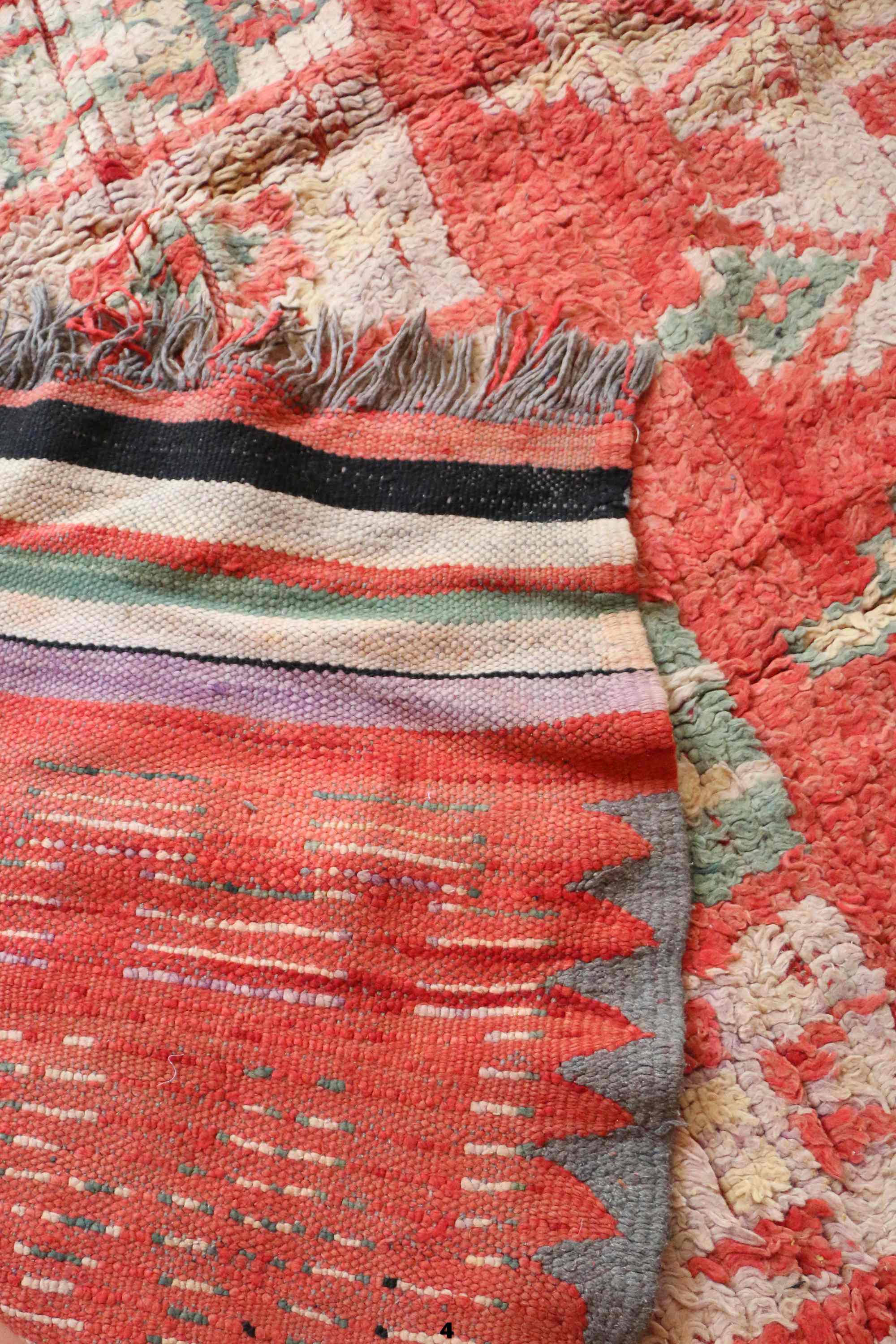 Moroccan Berber carpet - 177 x 289 cm