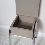 Stool box shoeshine