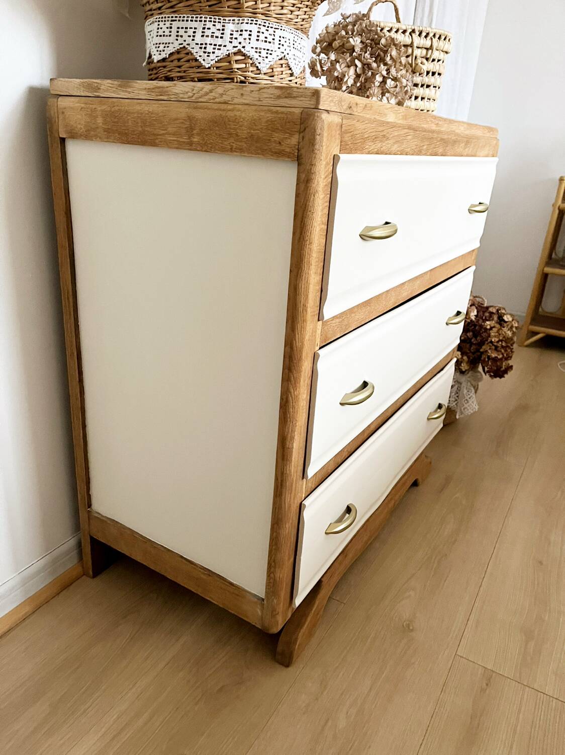 Commode en bois, années 60