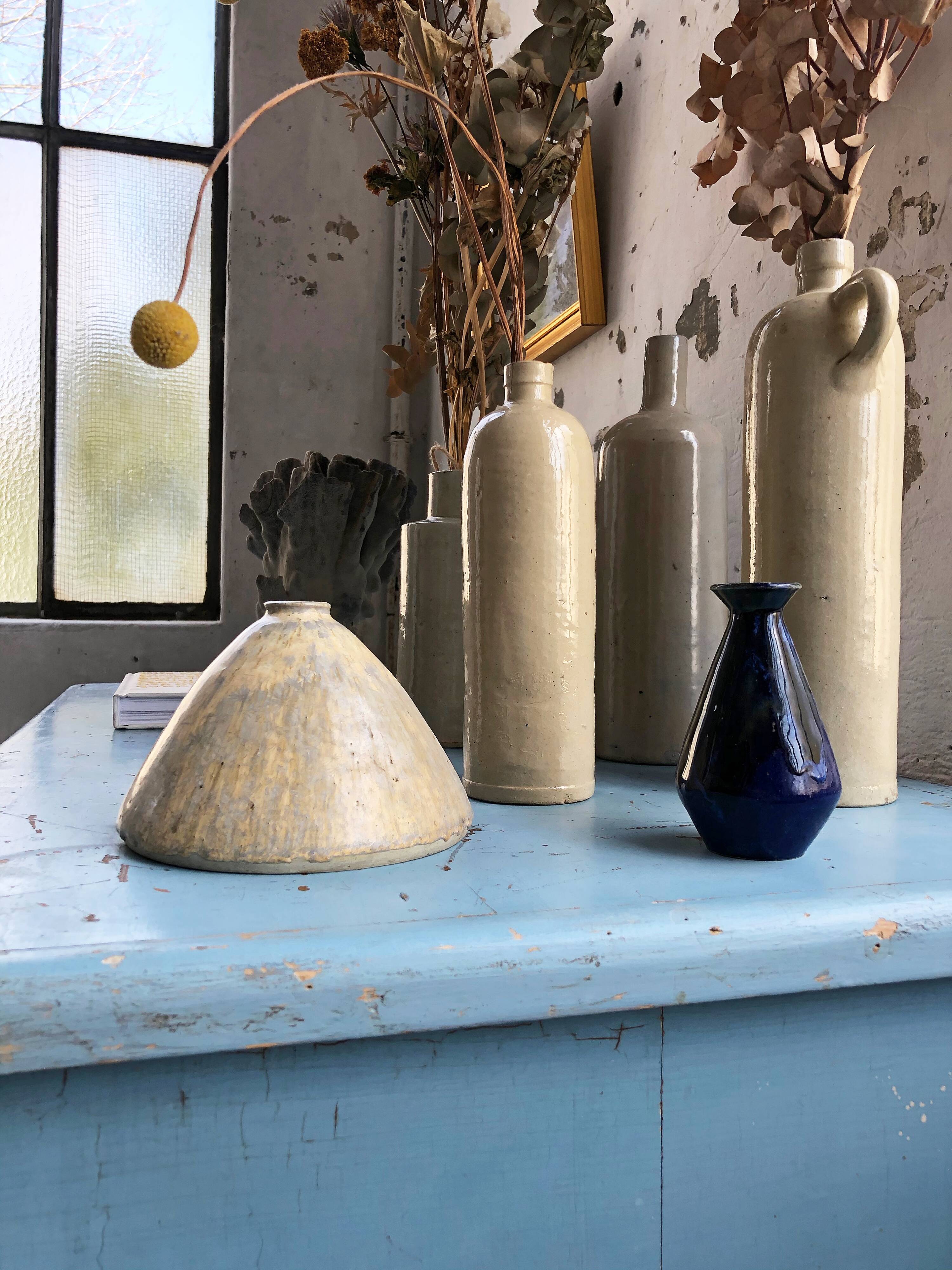 Blue vase XS signed jeb